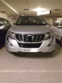 Mahindra XUV 500 R W10 FWD 2015 Model