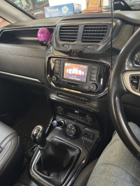 Tata Hexa XT 4*2 6 Seater