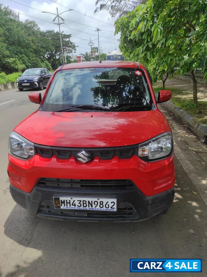 Red Maruti Suzuki S-Presso Petrol