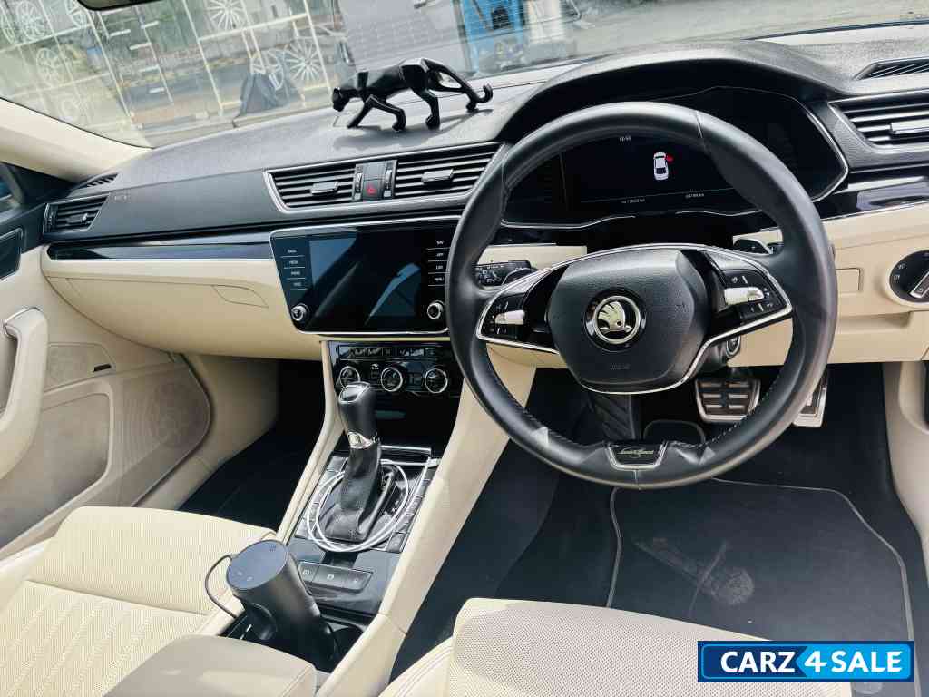 Lava Blue Skoda Superb L & K AT