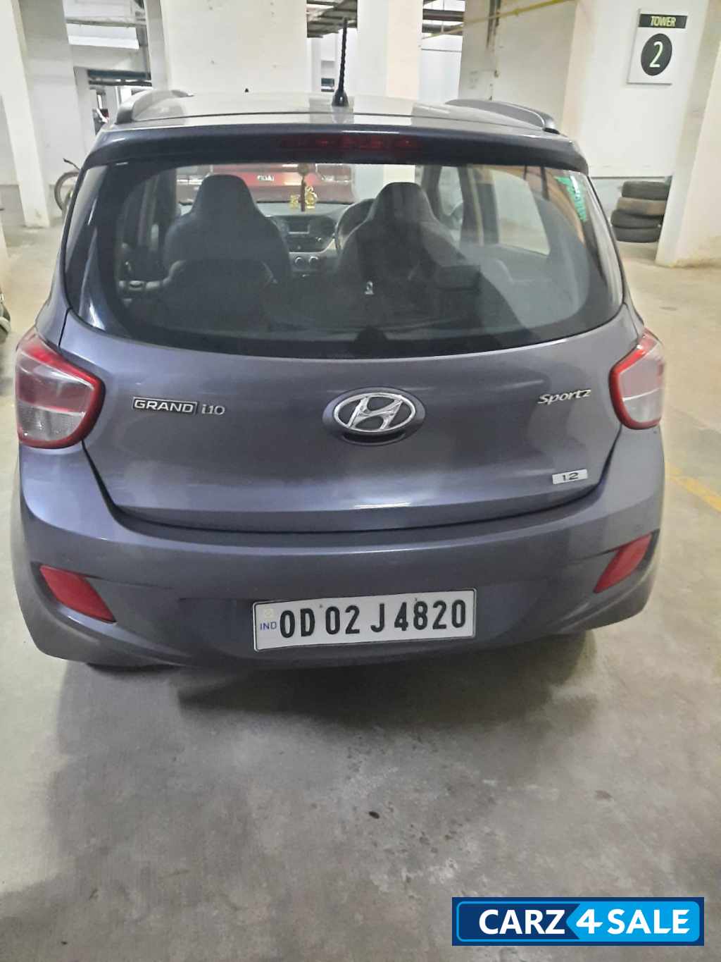 Grey Hyundai i10 Grand i10 sportz