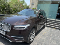 Volvo XC90 MOMENTUM