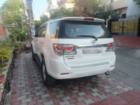 White Toyota Fortuner 3.0 4x2 AT