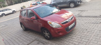 Red Hyundai i20 Sportz