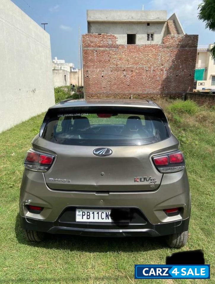 Designer Grey Mahindra KUV100 Nxt k2 6STR Designer Grey Mahindra KUV100 Nxt k2 6STR