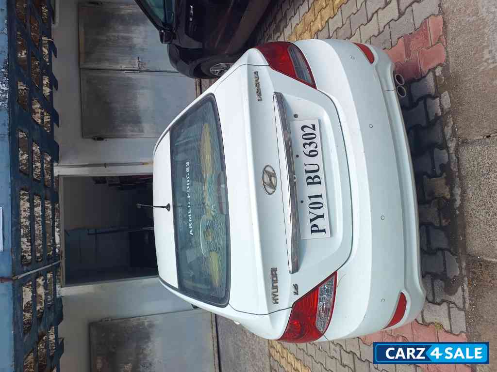 Hyundai Verna 1.6VTVT EX