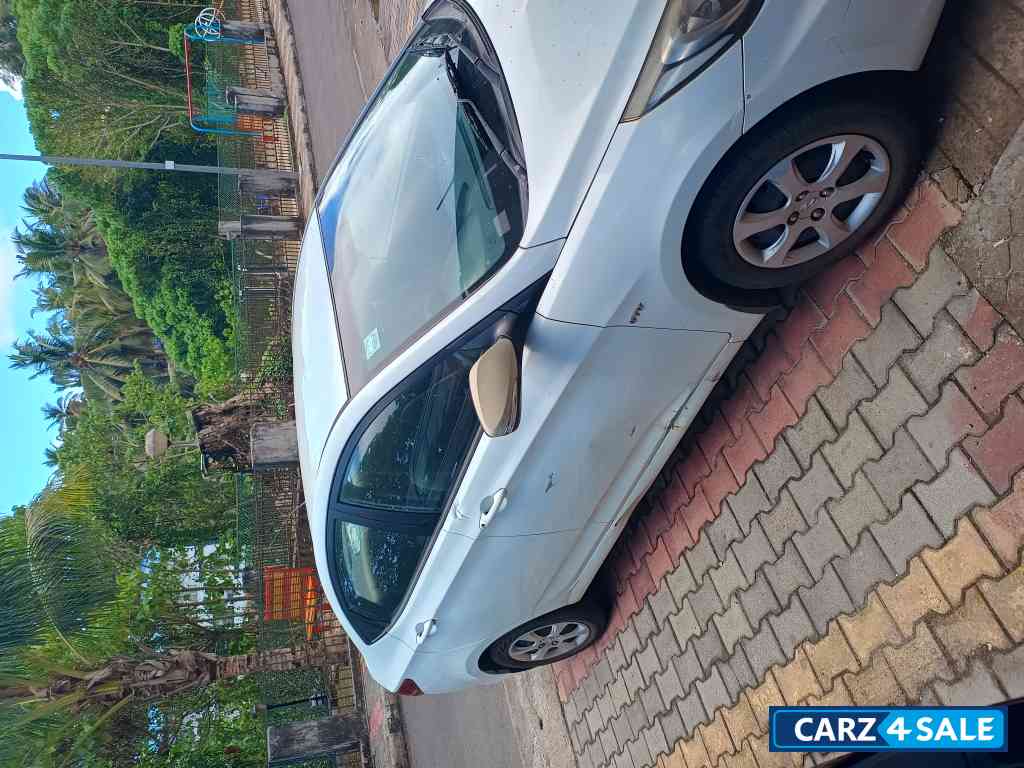 Hyundai Verna 1.6VTVT EX