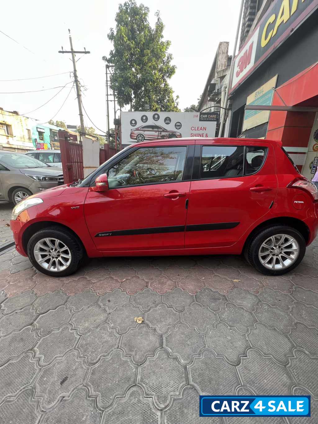 Maruti Suzuki Swift Zxi