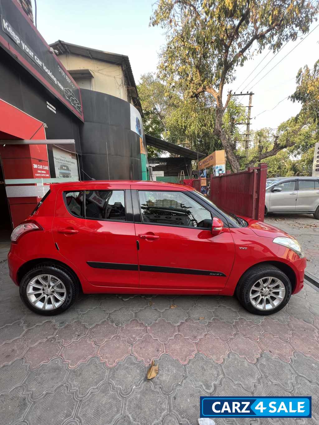 Maruti Suzuki Swift Zxi