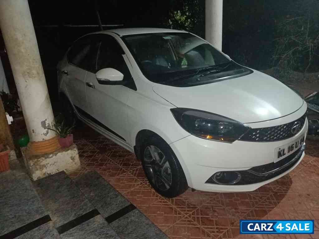 White Tata Tigor TATA TIGOR XZO PETROL