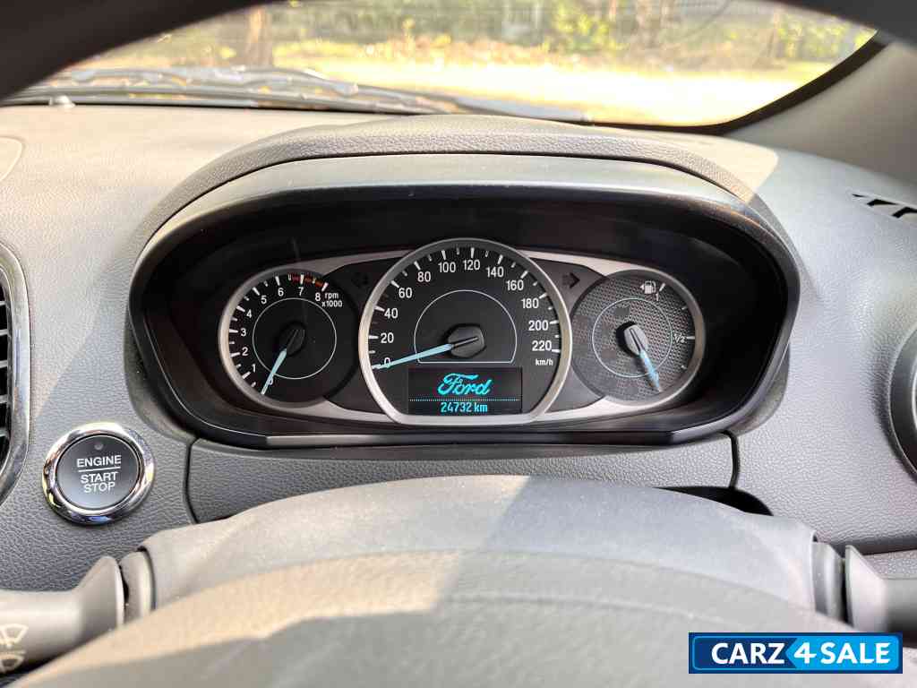 Ford Freestyle 1.2 Petrol Titanium Plus MT