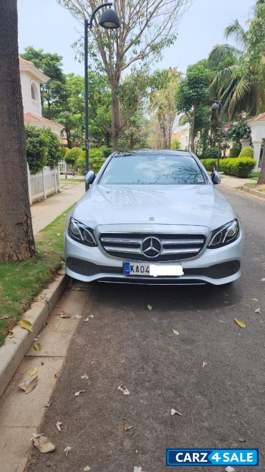 Mercedes-Benz E-Class E220D