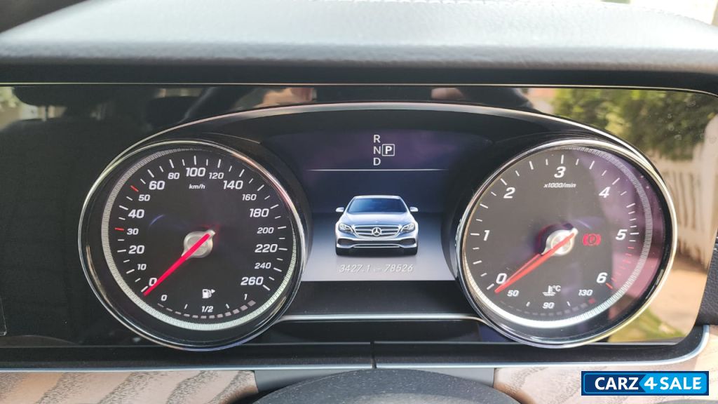 Mercedes-Benz E-Class E220D