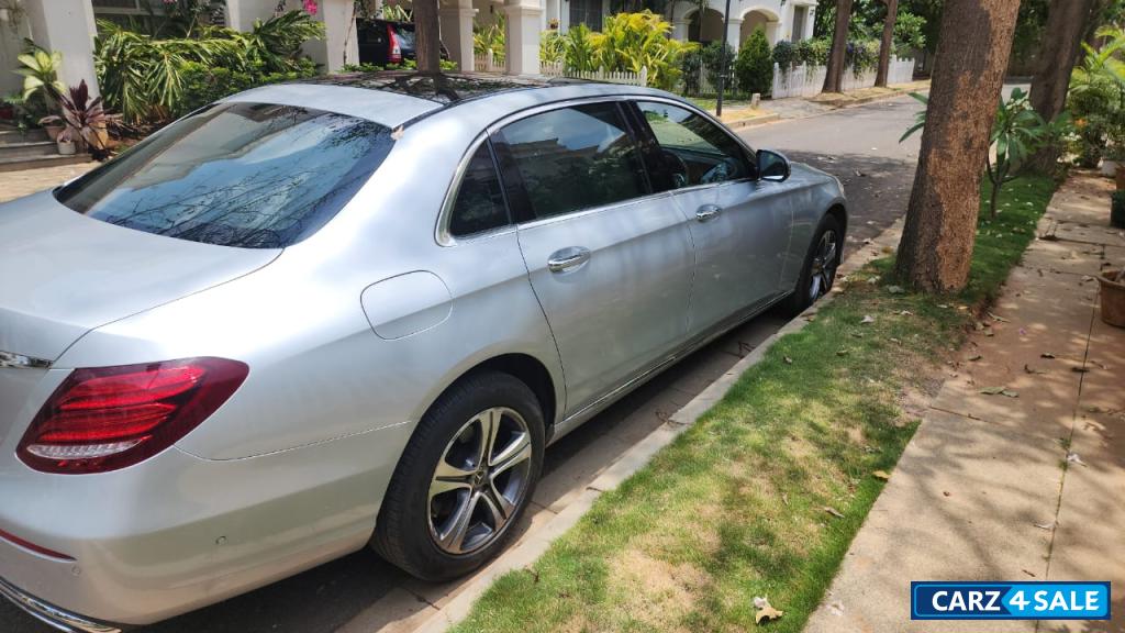 Mercedes-Benz E-Class E220D