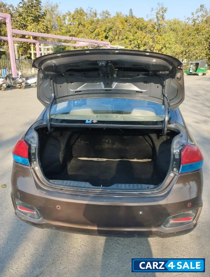 Maruti Suzuki Ciaz CIAZ SHVS VDI PLUS BS IV