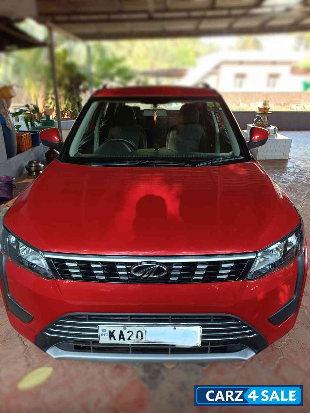 Mahindra XUV300