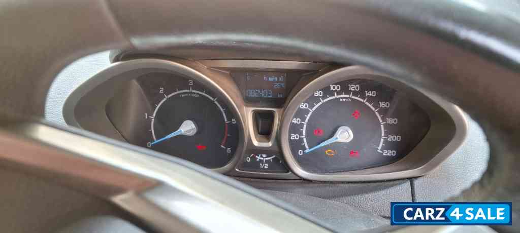 Silver Ford Ecosport Titanium