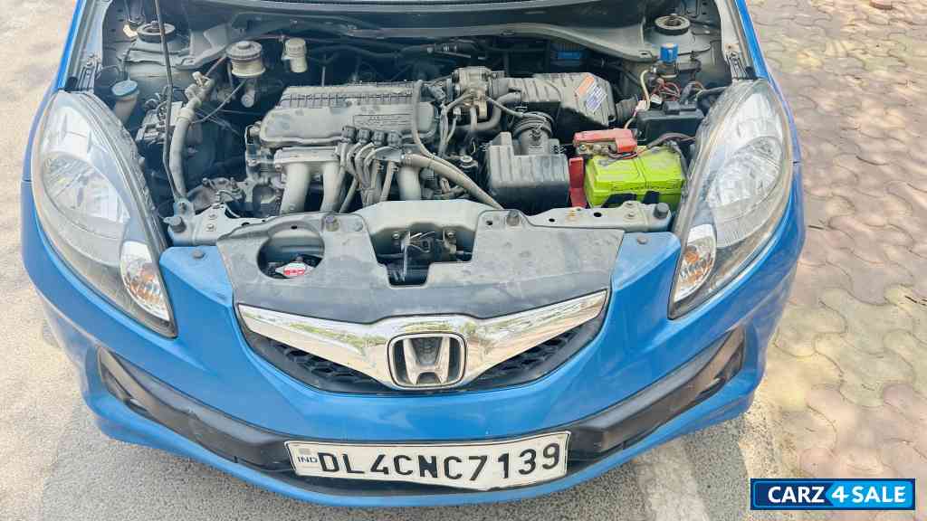 Blue Honda Brio VMT