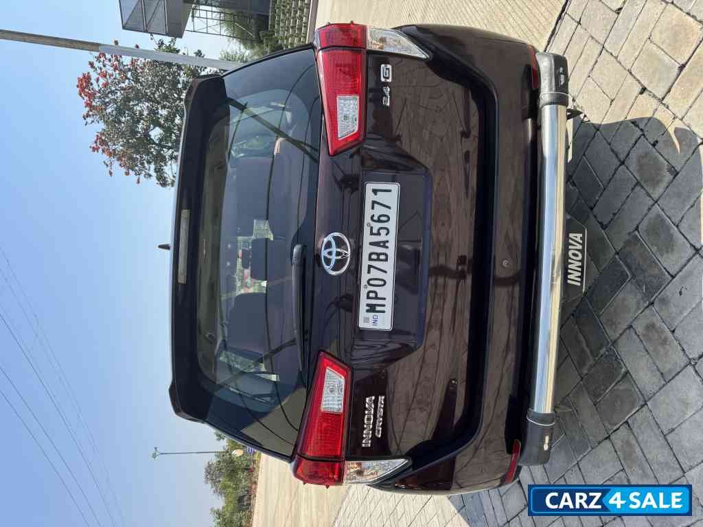 Toyota Innova Crysta