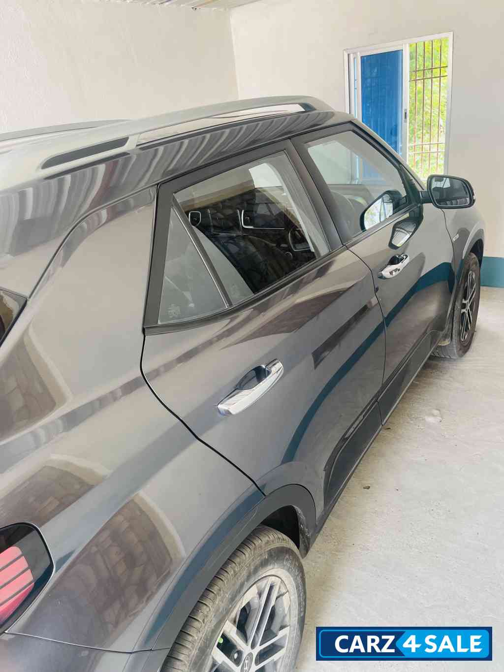 Hyundai Venue VENUE 1.0 TURBO DCT SX(O) AT petrol automatic