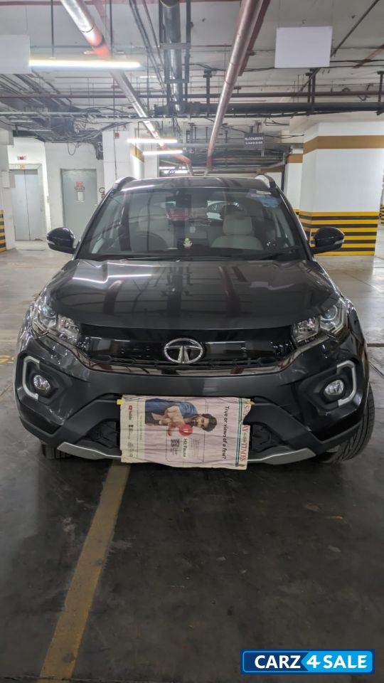 Tata Nexon XZA+HS