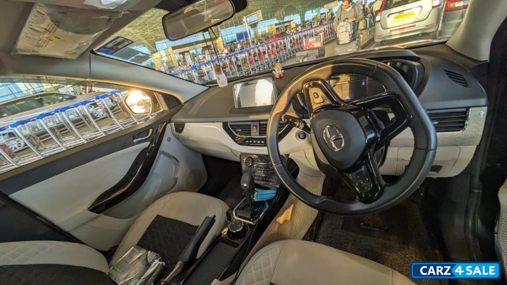 Tata Nexon XZA+HS