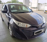 Phantom Brown Toyota Yaris 1.5 J