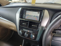 Phantom Brown Toyota Yaris 1.5 J