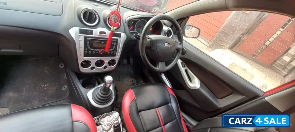 Ford Figo Ford Figo [2012-2015] Duratorq Diesel Titanium 1.4