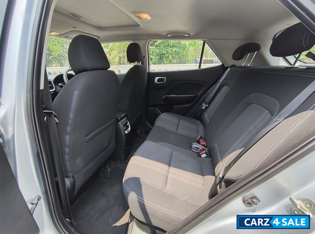 Hyundai Venue IMT TURBO