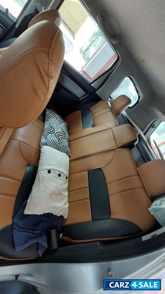 Silver Renault Duster 85ps opt nav ReXL