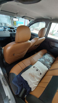 Silver Renault Duster 85ps opt nav ReXL