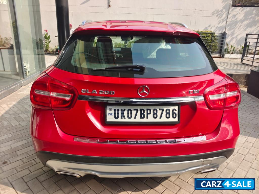 Mercedes-Benz GLA 200 CDI SPORTS