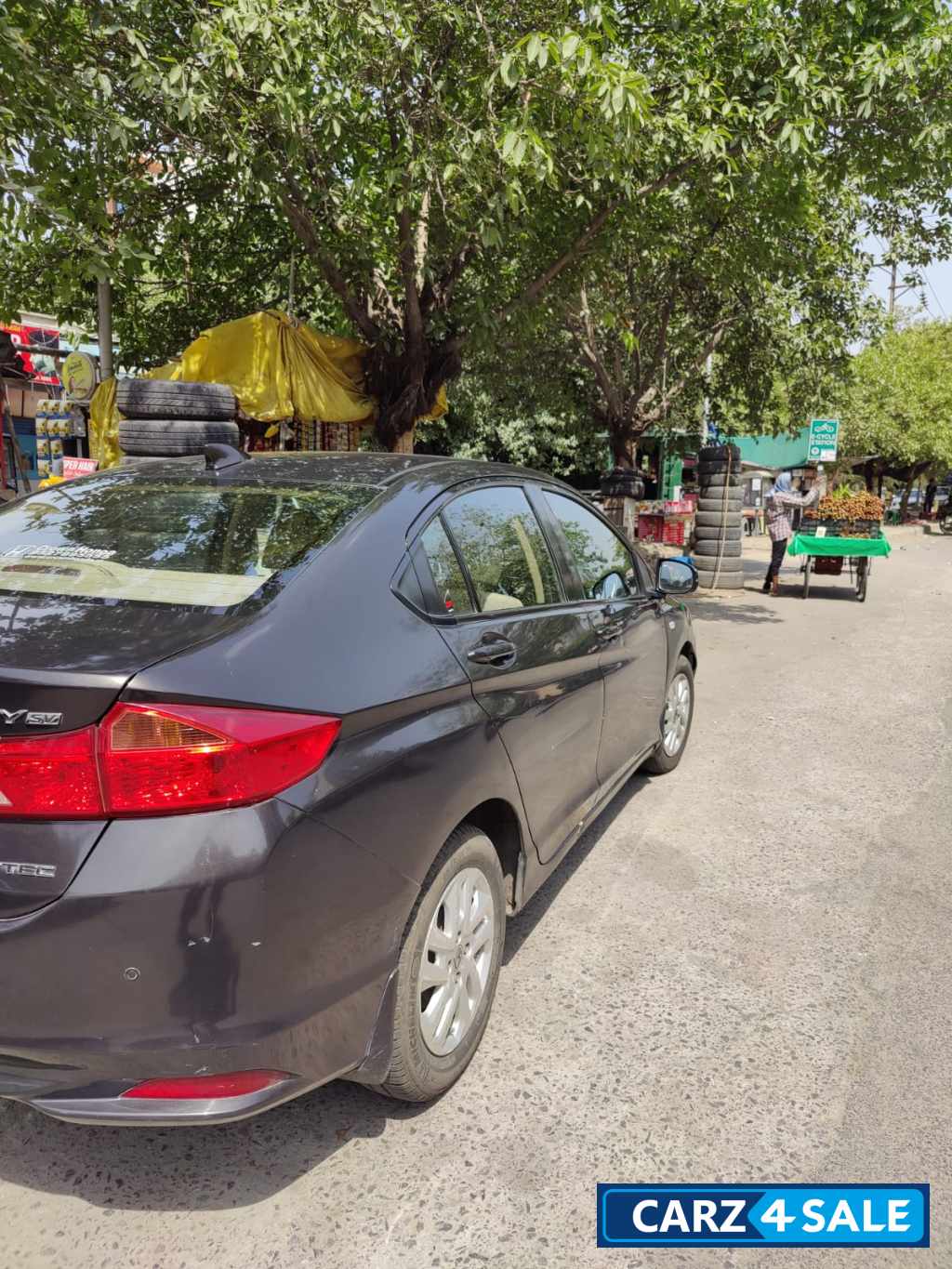 Golden Brown M Honda City 1.5 SV CVT Golden Brown M Honda City 1.5 SV CVT