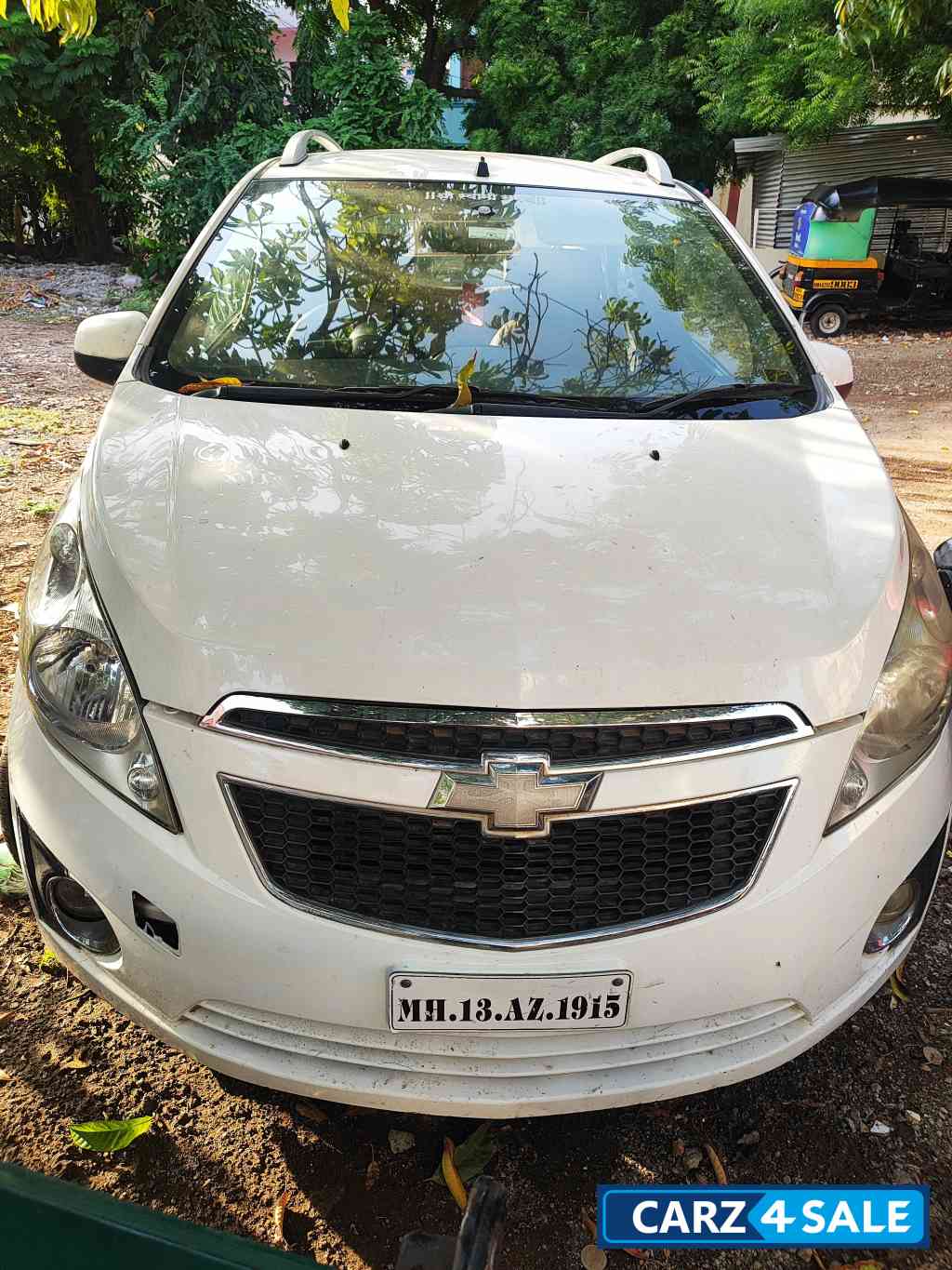 White Chevrolet Beat Diesel LT