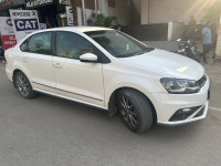 White Volkswagen Vento Highline plus Automatic