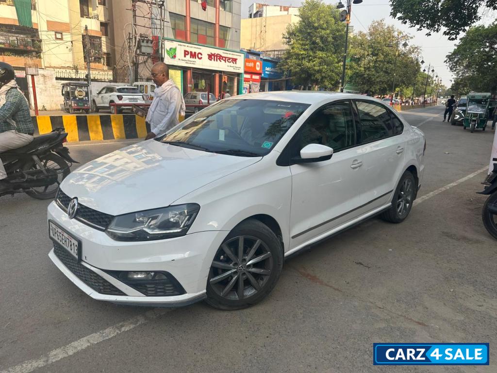 White Volkswagen Vento Highline plus Automatic