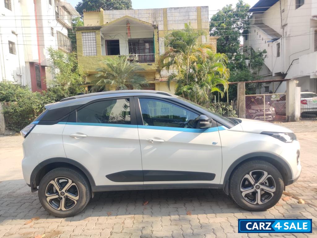 Tata Nexon EV XZ+