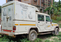 White Mahindra Bolero Camper power stering