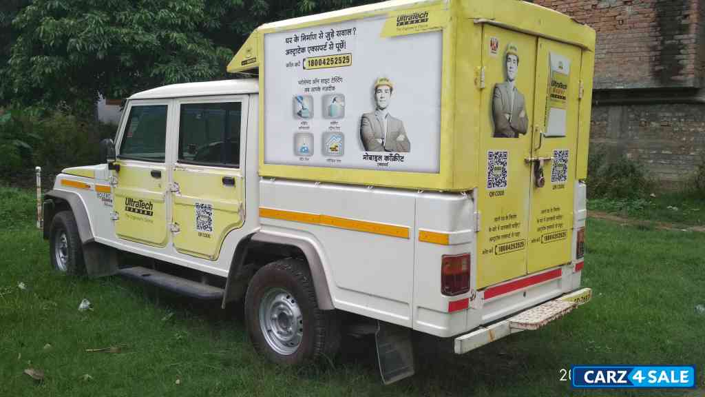 White Mahindra Bolero Camper power stering White Mahindra Bolero Camper power stering