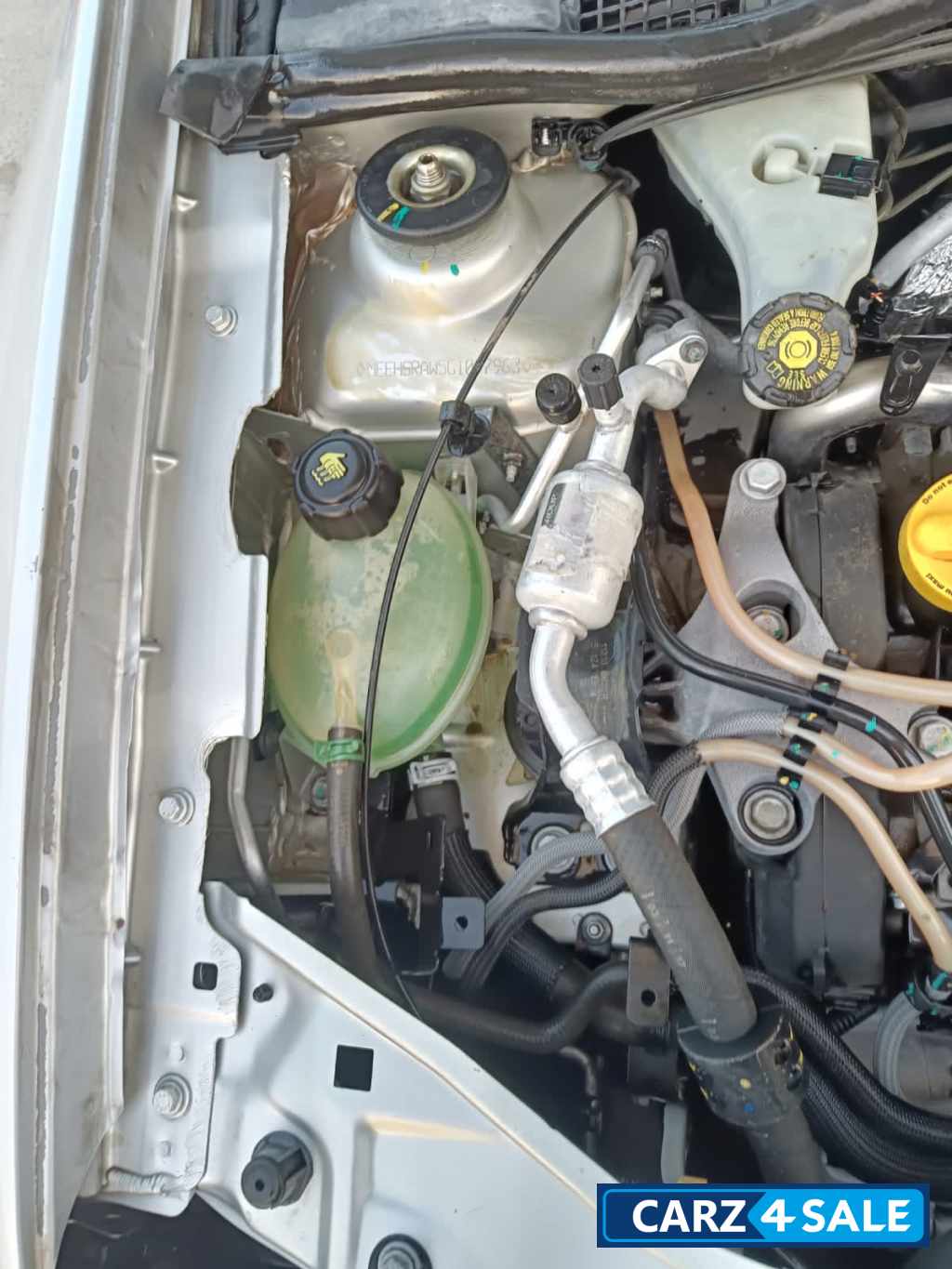 Renault Duster 85 bhp