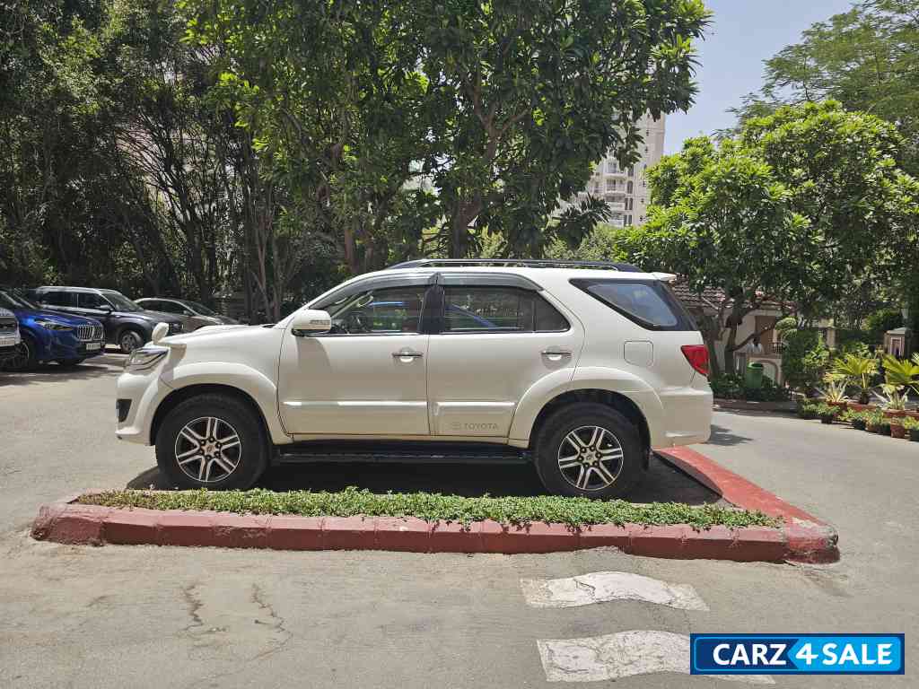 Toyota Fortuner Automatic 4*2