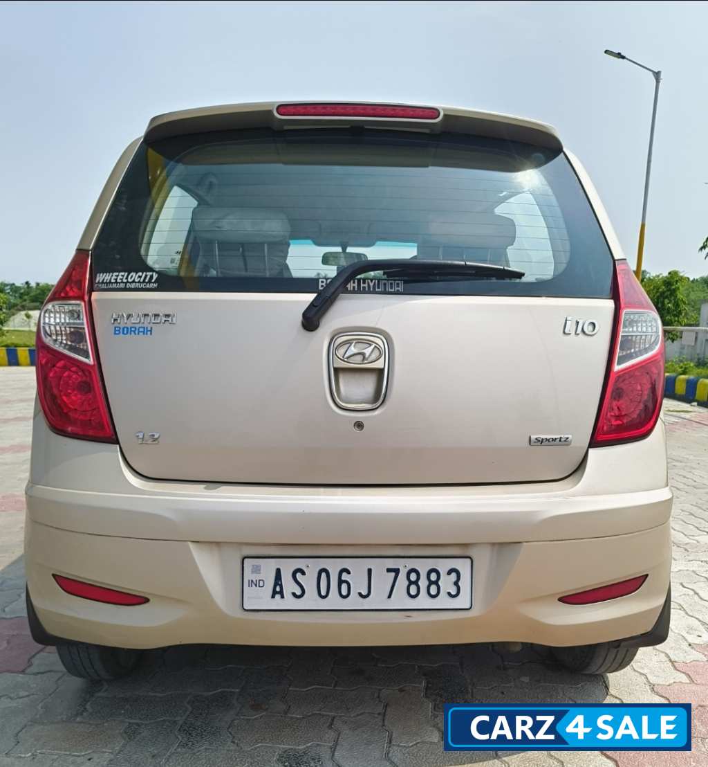 Hyundai i10 sportz 1.2