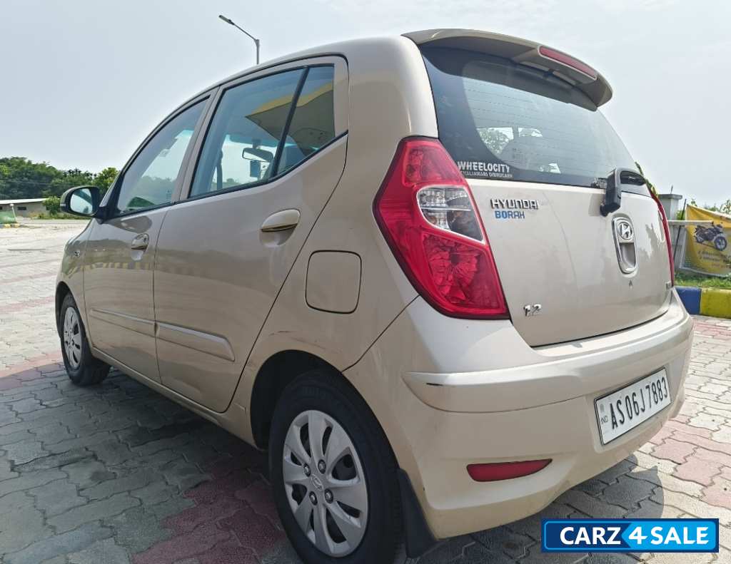 Hyundai i10 sportz 1.2