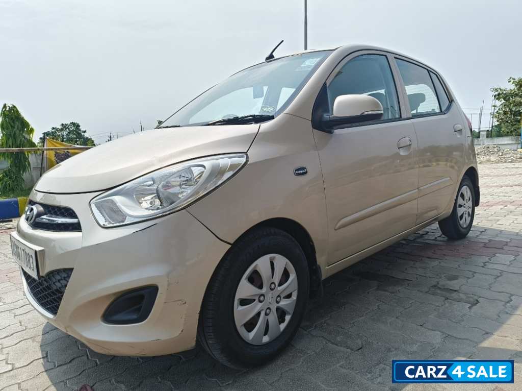 Hyundai i10 sportz 1.2