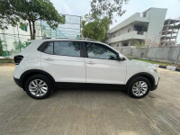 Volkswagen Taigun Highline 1.0 TSI AT