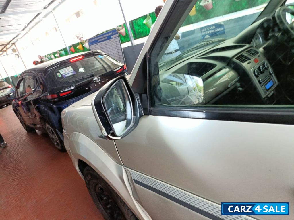 Tata Safari 2.2 EX 4X2