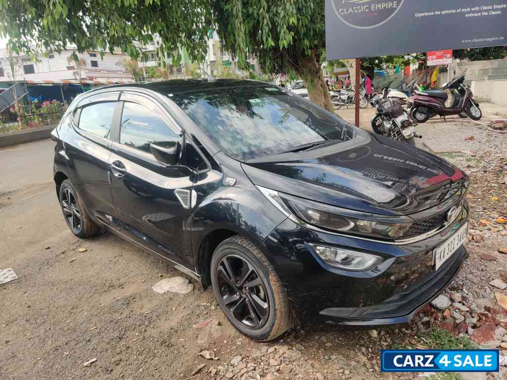 Cosmo Dark Tata Altroz XZ+ dark edition