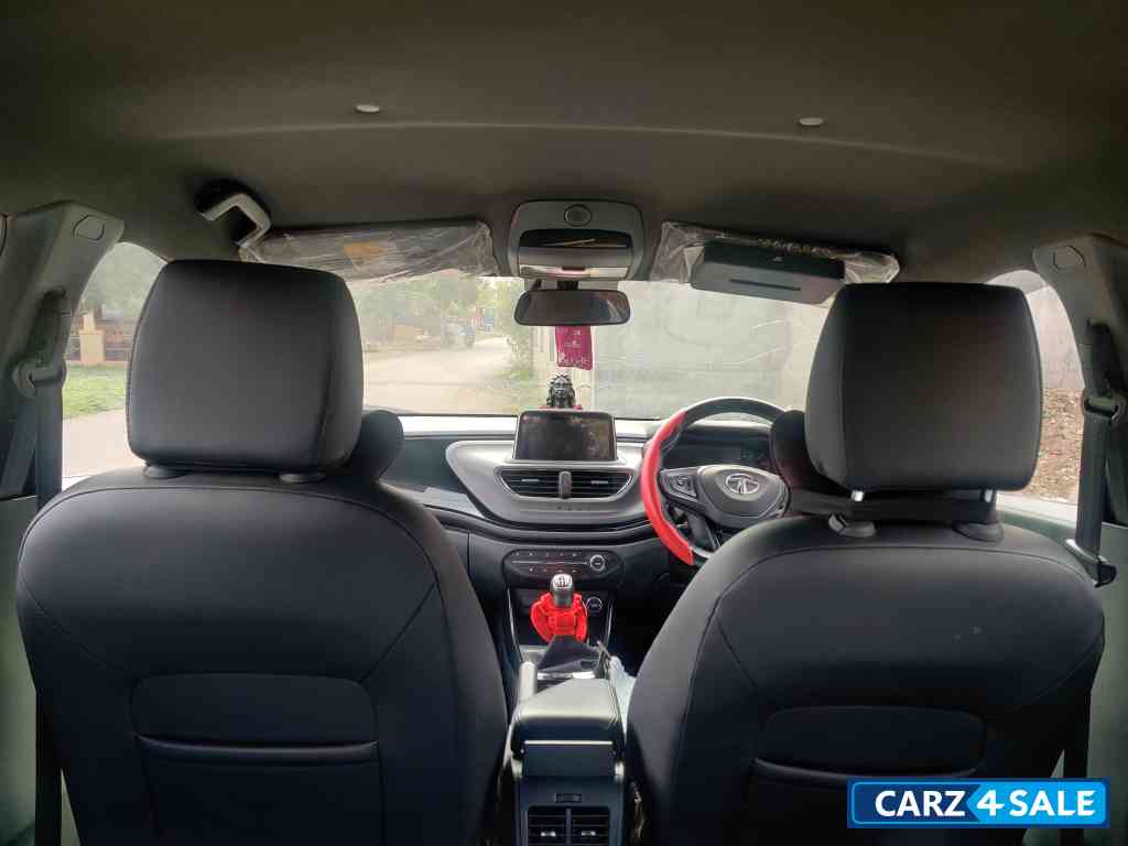 Cosmo Dark Tata Altroz XZ+ dark edition