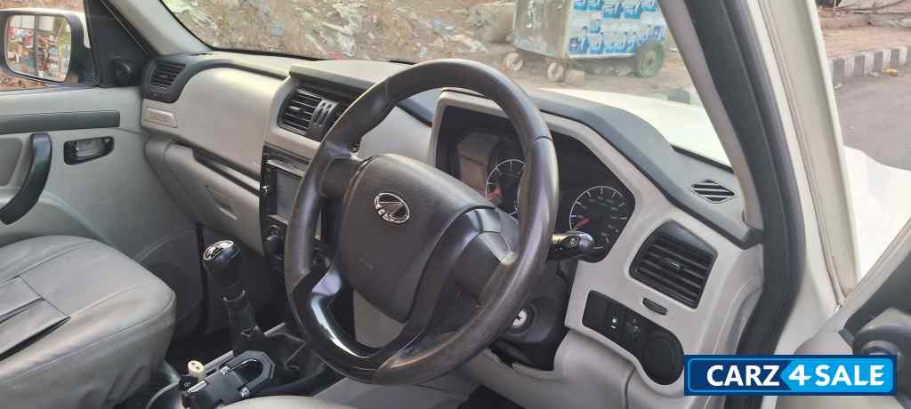 Mahindra Scorpio S4+